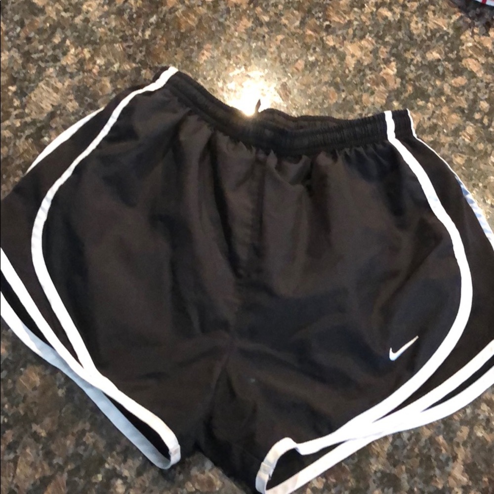 Black Nike shorts XS